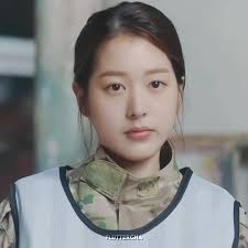 Heartwarming Friendship in Pyramid Game Drama Series