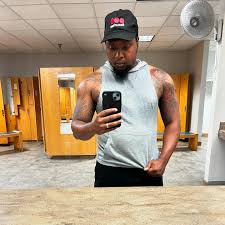 Linwood Thomas Gatling III (@linwoodtv) • Instagram photos and videos