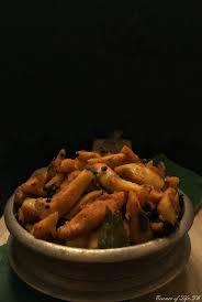 Chakka Kuru Mezhukkupuratti Stir Fried Jackfruit Seeds This Is A Classical Kerala Style Stir Fry Prepared With Chakka Kur Food Curry Recipes Indian Jackfruit