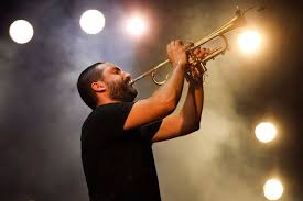 Musico Ibrahim Maalouf Es Absuelto Del Delito De Agresion Sexual Espectaculos La Jornada In this premier episode, i discuss the book, moving to higher ground by wynton marsalis.