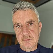 Amazon.com.au: Conor Richardson: books, biography, latest update