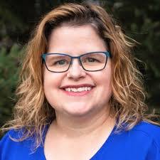 Michelle Brown's Instagram, Twitter & Facebook