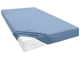 Spannbettlaken passend zum bett online kaufen spannbettlaken gibt es in unterschiedlichen ausführungen, so dass sich daher ist es sinnvoll, vor dem kauf genau darauf zu achten, ob die größenangaben des spannbettlakens auch die stärke von sehr hohen matratzen mit einkalkuliert. Biberna Spannbettlaken Elasthan Jersey Fur Hohe Matratzen Und Bis 220cm Lange Geeignet Lidl De