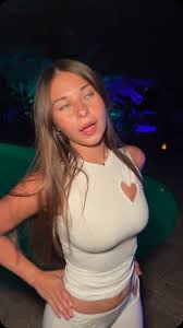 @avaxreyess imsummerxiris 🩷