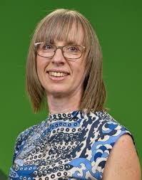 Judith Chadwick's Instagram, Twitter & Facebook