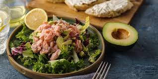 Chez nous on ne mange presque que des entrées à noël, tout est froid ou presque, ça aide, et il faut bien sûr bien préparer en amont les piles d'assiette et donner les consignes de service (quantités…). Plats Froids Des Recettes Parfaites Pour L Ete Mes Recettes Faciles