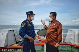 Temukan info lowongan pekerjaan menarik dan terbaru juni 2021 di malang hanya di jobs.id. Menhub Ungkap Pentingnya Pelabuhan Dan Bandara Di Tanjung Balai Karimun Halaman All Kompas Com