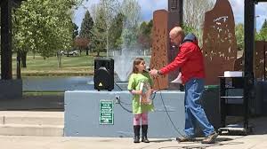 Ask questions and get answers from people sharing their experience with risk. Montezuma Elementary Students Plant Trees For Arbor Day The Durango Herald