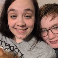 I wanna TUNA SUB spelled backwards …. 👁️👁️😣😭