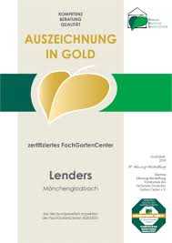 Auch wenn es etwas düster aussieht ist es bei uns heute zum glück weitgehend trocken. Fach Gartencenterlenders Gartencenter