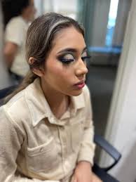 Elizabeth Medina MUA