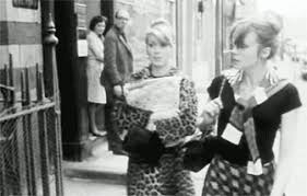 Lista completa de filme in care a jucat catherine deneuve. Catherine Deneuve Fran Kino Gif Find On Gifer