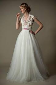 Die besten ideen für hochzeitskleid vintage spitze. Couturedirndl Rosalina Dirndl Wedding Dress Wedding Dirndl Tailored Wedding Dress