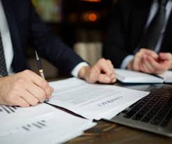 Cos'e' la conversione del pignoramento è l'istituto che consente al debitore, senza l'assistenza di avvocato, prima che sia disposta la vendita o l'assegnazione dei beni pignorati, di sostituire agli stessi una somma di denaro che comprende tutto quanto dovuto al. Conversione Del Pignoramento Cos E E Come Avviene