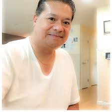 Eli Bob's Instagram, Twitter & Facebook