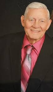 Craig Knoll's Instagram, Twitter & Facebook