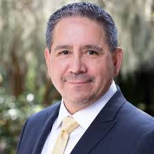 Earl Piner's Instagram, Twitter & Facebook