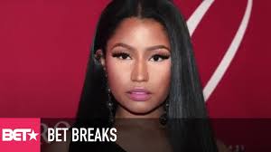 SIGT HIP HOP STOP W/RON GRANT: Kendrick Lamar Surprises Fans With New  "Humble" Video, Nicki Minaj Inks Major Modeling Contract, Snoop Dogg To  Honor 2Pac, Big Boi And Killer Mike Collaborate, Kodak