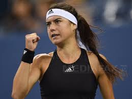 As of 6 august 2012, she is ranked world no. Turneul De La Shenzhen Sorana Cirstea S A Calificat In Sferturile De FinalÄƒ Monica Niculescu A Invins O Pe Jelena Ostapenko Si Trecut In Turul Doi