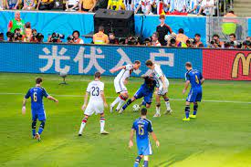 Es importante observar que los primeros cuatro equipos clasificados en la tabla de posiciones viajan directamente al mundial de qatar 2022 mientras el quinto clasificará al repechaje. Clasificacion De Conmebol Para La Copa Mundial De Futbol De 2014 Wikipedia La Enciclopedia Libre