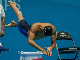 The driver from varese, who had qualified with the third fastest time, gets on the podium in the race won in 57 37 by the brit adam peaty ahead of the dutch arno kamminga, with a time. Nicolo Martinenghi Tete Frog Twitter