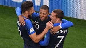 According to information from the team , olivier giroud and kylian mbappé have starred in a small another reason that indicates the team on giroud's possible quarrel with mbappé is that the psg. Giroud Griezmann And Mbappe All Start For France Cavani Out For Uruguay Eurosport