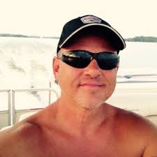 Michael Ricklefs (@md_ricklefs)