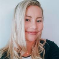 Samantha Greenstein's Instagram, Twitter & Facebook