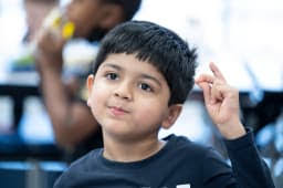 Michelle Thalman's Instagram, Twitter & Facebook