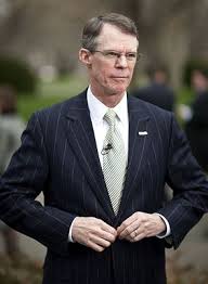 Us bancorp jumps after beating wall street's expectations. U S Bank Ceo Richard Davis Stepping Down Wsj