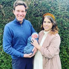 In the shot, she poses under. Prinzessin Eugenie Hat Grosse Hoffnung Fur Sohn August