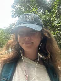 Hi everyone! For those of you who are planning to move to Mayotte (and who  speak English), I have written a post in my blog about what to take and to  leave