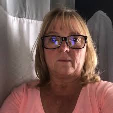 Tracy Krepps's Instagram, Twitter & Facebook