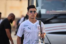 وكان اسم اللاعب أشرف بن شرقي والتطرق لحياته الشخصية قد أدخل في سؤال بامتحان مادة القانون الدولي الخاص، والذي أداه طلاب الفرقة الرابعة، اليوم الثلاثاء، خلال امتحانات الفصل. Ø£Ø´Ø±Ù Ø¨Ù† Ø´Ø±Ù‚ÙŠ