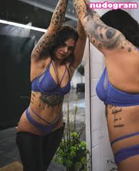 angieberbuer Гола изтичане OnlyFans снимка 4 - Nudogram v2.1