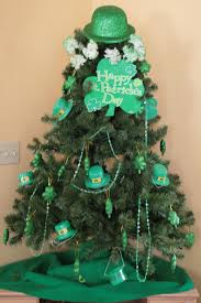 I M Keeping My Christmas Tree Up All Year Round And Calling It A Holiday Tree We Are Deco St Patrick S Day Decorations Holiday Tree Decorations Holiday Tree