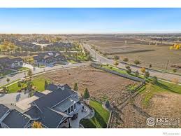 4293 Mountain Shadow Way