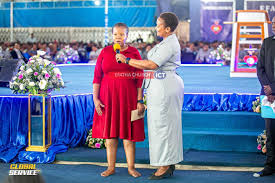 SHUHUDA Anaitwa Sara Julius anamshukuru Mungu ni mzaliwa wa mwezi wa 8  wanamshukuru Mungu kwa kuwawezesha na kuwapa kibali katika mwezi wao. Pia  wanawashukuru viongozi wao wote kwa kuwashika mkono kwa maombi