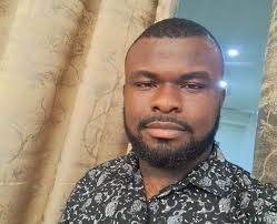 I hated the sight of blood as aspiring doctor, so I moved to tech