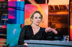 Přes 15 000 filmů čtenářské recenze slevy na bestsellery 25 %. Petra Hrebickova Vubec Nemela Mit Deti Po Porade S Samanem Ceka Uz Treti Aplausin Cz