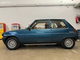 Image result for Bleu 1982 Renault