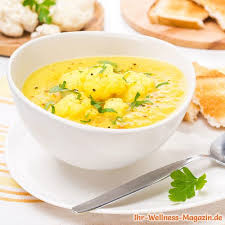 Den blumenkohl umhüllt mit würzigem hackfleisch und bacon hab ich schon öfters bei instagram gesehen. Low Carb Blumenkohl Curry Suppe Gesundes Einfaches Rezept