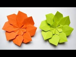 Epingle Par Chaulet Odile Sur Origami En 2020 Papier Origami Origami Fleur Fleurs En Papier