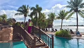 Pantainya yang terbaik termasuk pantai cenang, teluk burau, pantai kok dan pantai datai. 4 Hotel Harga 1 Jutaan Depan Pantai Di Pulau Langkawi Malaysia