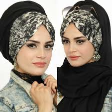 Rokhsare Karimi Adli Kullanicinin كلاه Panosundaki Pin Turban Basortusu Turbanlar Basortusu