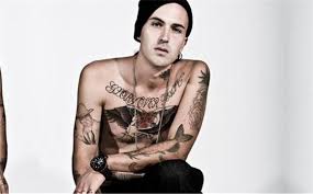 According to yelawolf, this tattoo is one of the most painful tattoos he got inked on his body while on warped tour. Yelawolf Tattoos 5801 Beats Per Minute