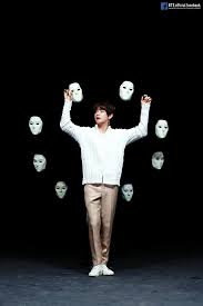 Kim taehyung full body pics. Wallpaper Kim Taehyung Pakai Masker Novocom Top