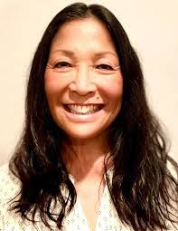 Marcy Bates's Instagram, Twitter & Facebook