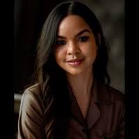 10+ perfiles de «Iris Valdez»