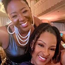 Kandy Woods's Instagram, Twitter & Facebook